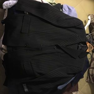 William MN two piece suit